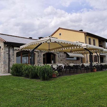 Agriturismo Moro Barel Vittorio Veneto Eksteriør bilde