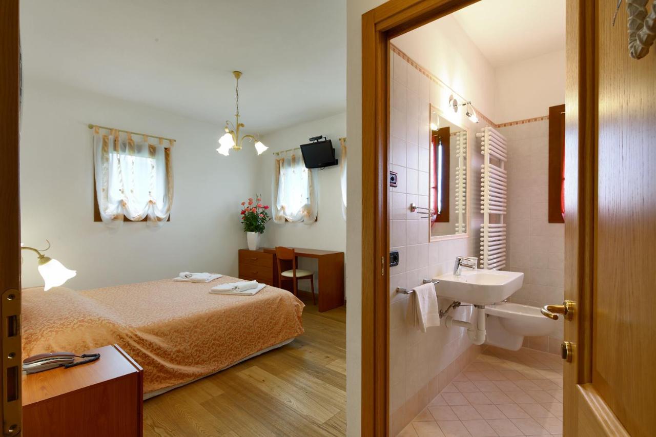 Agriturismo Moro Barel Vittorio Veneto Eksteriør bilde