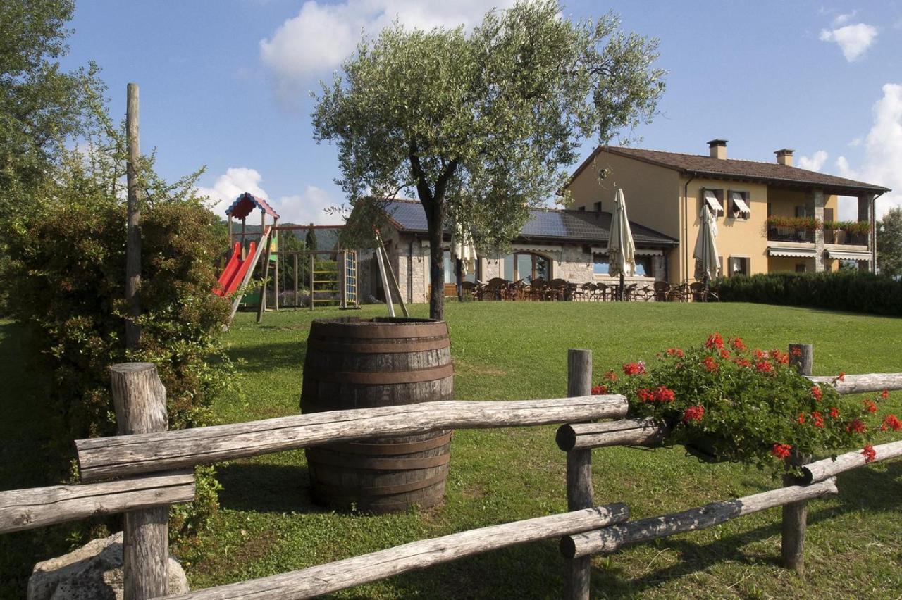 Agriturismo Moro Barel Vittorio Veneto Eksteriør bilde
